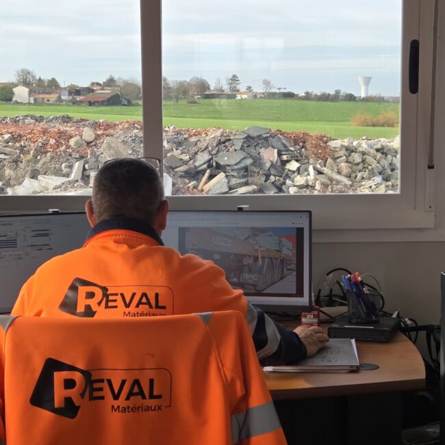 reval bureau - REVAL MATERIAUX